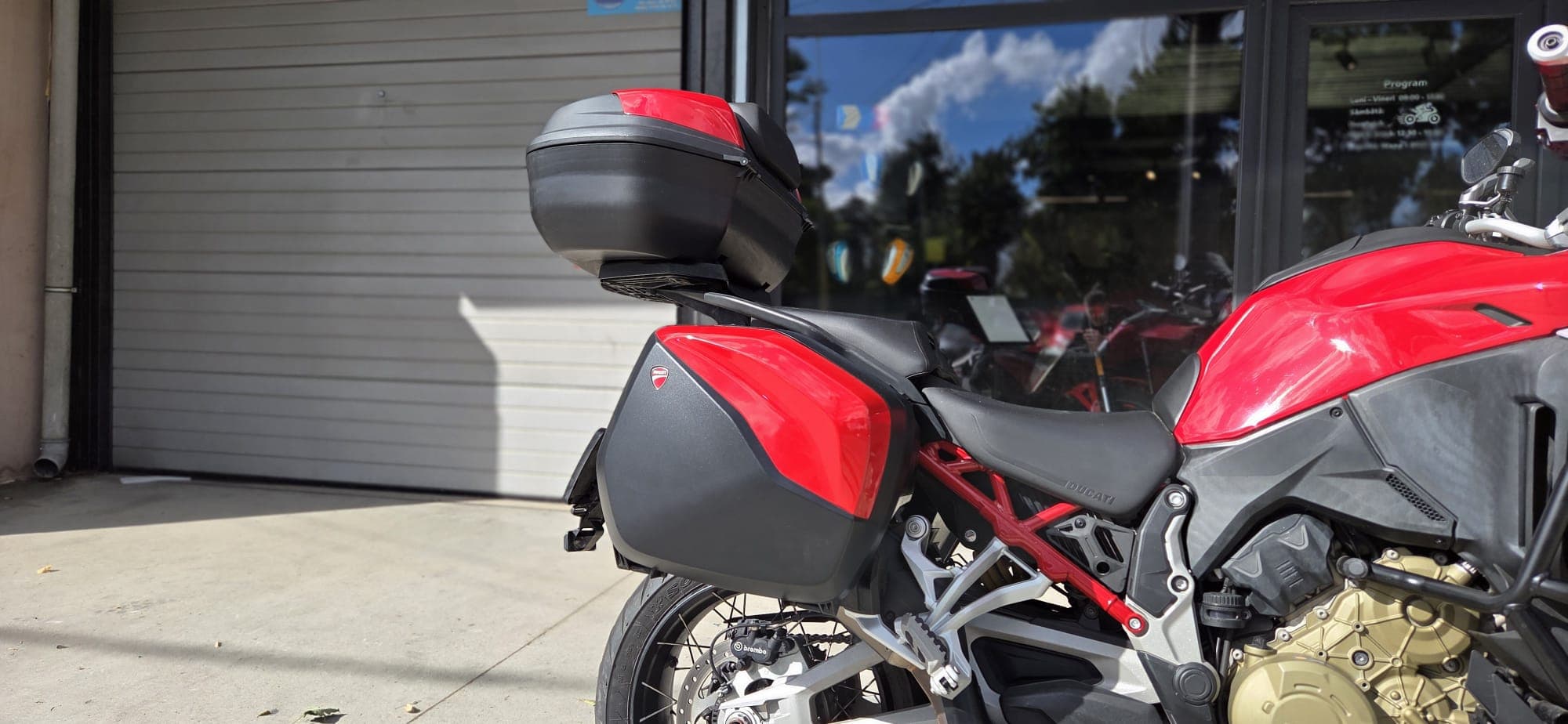 Ducati Multistrada V4 S Travel & Radar